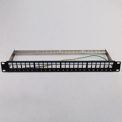 1U 24 공항 STP 플러그반 RJ45 선반 장착 Cat6 패치 패널 블랭크