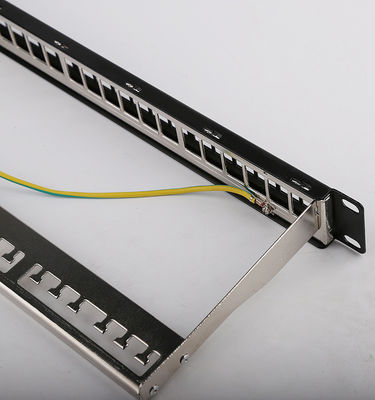 1U 24 공항 STP 플러그반 RJ45 선반 장착 Cat6 패치 패널 블랭크